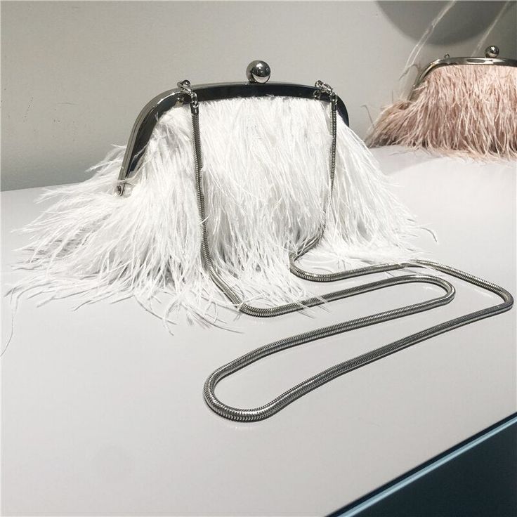 Brand Name: DenHuaKiOrigin: CN(Origin)Place Of Origin: GUANG DONG ProvinceMain Material: PolyesterShape: MinaudiereStyle: FashionHardness: SoftGender: WOMEN Fur Bag, Chain Pattern, Evening Handbag, Silver Snake Chain, Purse Styles, Blue Pearl, Evening Clutch Bag, Pink Pearl, Pearl Chain