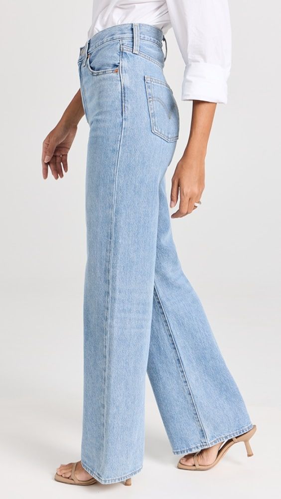 Levi's Ribcage, Wide Leg Jeans Outfit, Ribcage Jeans, Levis Ribcage, American Workwear, Summer Fashion Outfits, Rib Cage, Jean Outfits, Wide Leg Jeans