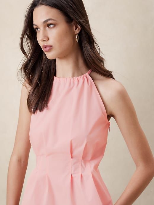 Poplin Seamed Halter Top | Banana Republic Factory Top Banana, Banana Republic Factory, Halter Neckline, Halter Top, Side Zipper, Summer Vibes, Banana Republic, Blouses, Womens Tops