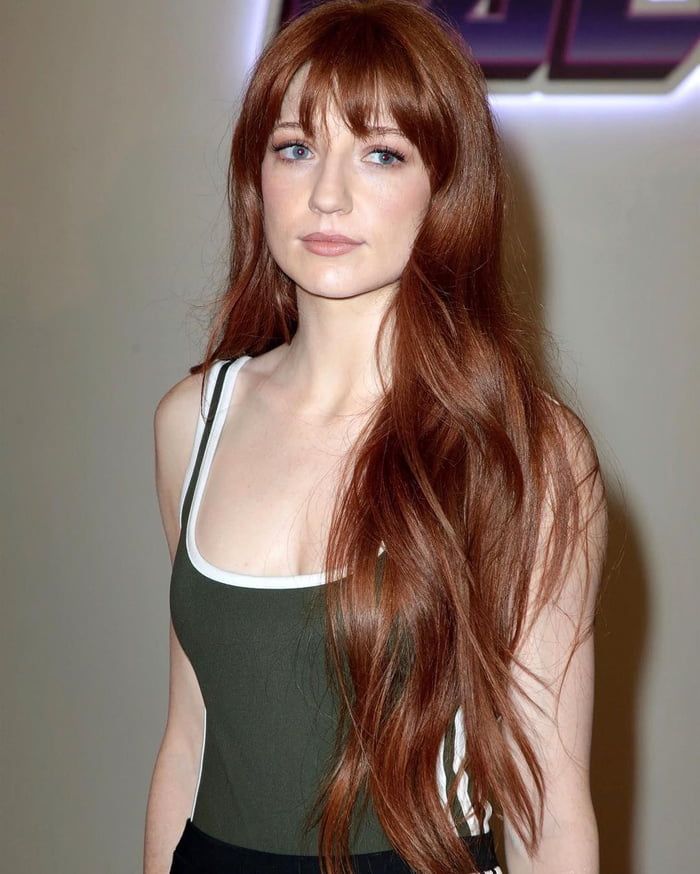 Red Hair With Bangs, Nicola Roberts, Red Hair Inspo, Ginger Hair Color, Long Red Hair, Long Hair With Bangs, Haircut And Color, European Women, Auburn Hair