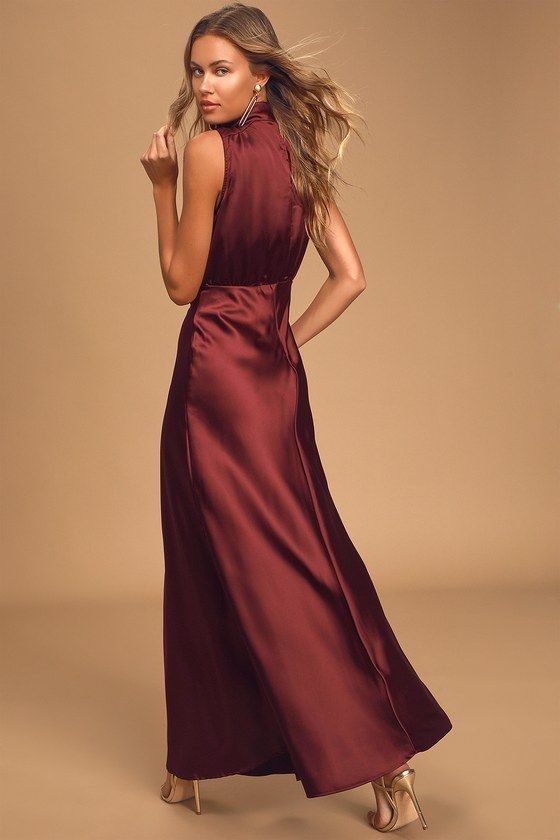 Mock Neck Dress, High Neck Sleeveless, Silk Gown, Satin Maxi, Bodycon Fashion, Satin Maxi Dress, Dresses Shoes, Komplette Outfits, Guest Dresses