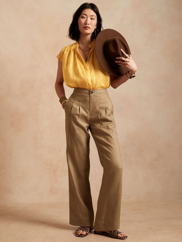 Petite Wide-Leg Linen Pant | Banana Republic Wide Leg Linen Pants Outfit, Camel Pants Outfit, White Linen Pants Outfit, Beige Pants Outfit, Wide Pants Outfit, Brown Linen Pants, High Waisted Linen Pants, Khaki Pants Outfit, Pants Outfit Work