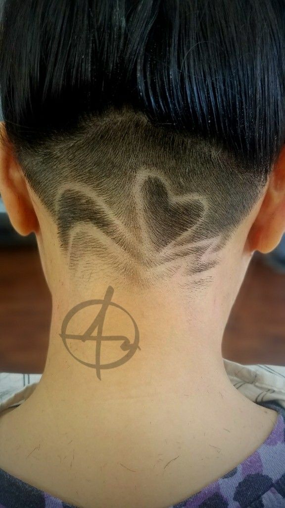 Undercut With Heart Design, Heart Undercut, Undercut Long Hair Design, Nape Undercut Designs, Female Undercut Long Hair, Haircut Reference, Undercut Hair Designs, Hairstyles Undercut, Undercut Designs