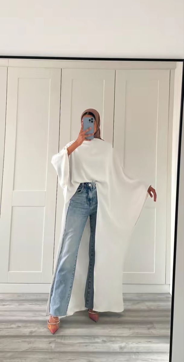 Ramadan Casual Outfits, Arabic Inspired Outfit, Qatar Outfit, Arab Fashion Modern, Morrocan Dresses, Abaya Outfits, Hijab Outfit Summer, Muslim Outfit, Abaya Outfit