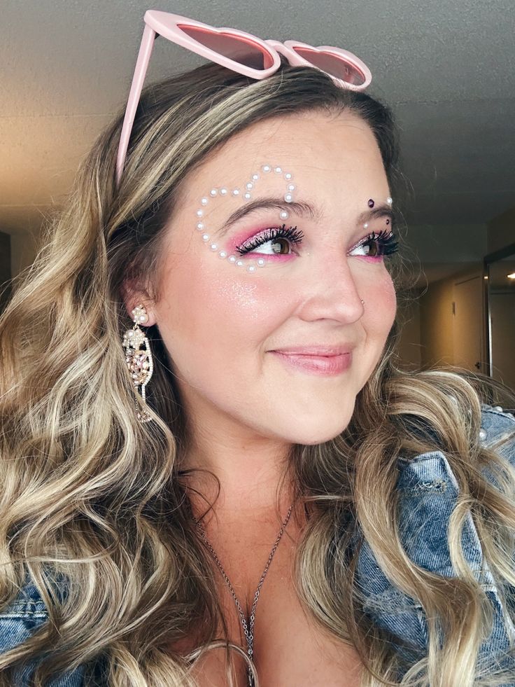 Eras Tour Face Makeup, Lovers Makeup Taylor Swift, Heart Around Eye Makeup Taylor Swift, Eras Tour Outfits Lover Makeup, Taylor Swift Face Jewels, Taylor Swift Lovers Makeup, Taylor Swift Face Gems, Lover Ts Makeup, Lover Eras Makeup