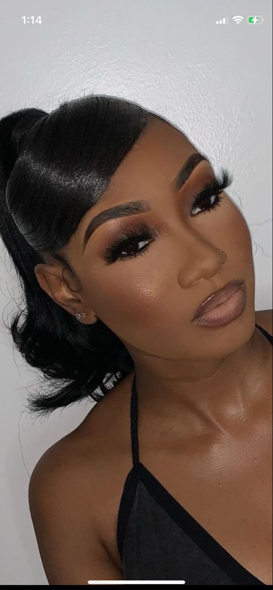 Makeup Ideas Dramatic, Dramatic Makeup Ideas, Birthday Makeup Looks, Brown Girls Makeup, Natural Glam Makeup, Glitter Makeup Looks, Prom Eye Makeup, Soft Makeup Looks, Prom Makeup Looks