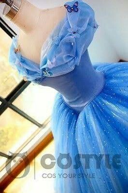 Butterfly Sweet 16, Cinderella Blue Dress, Disney Cosplay Costumes, Cinderella Wedding Theme, Blue Princess Dress, Ball Costume, Nutcracker Costumes, Cinderella Blue, Princesa Tiana