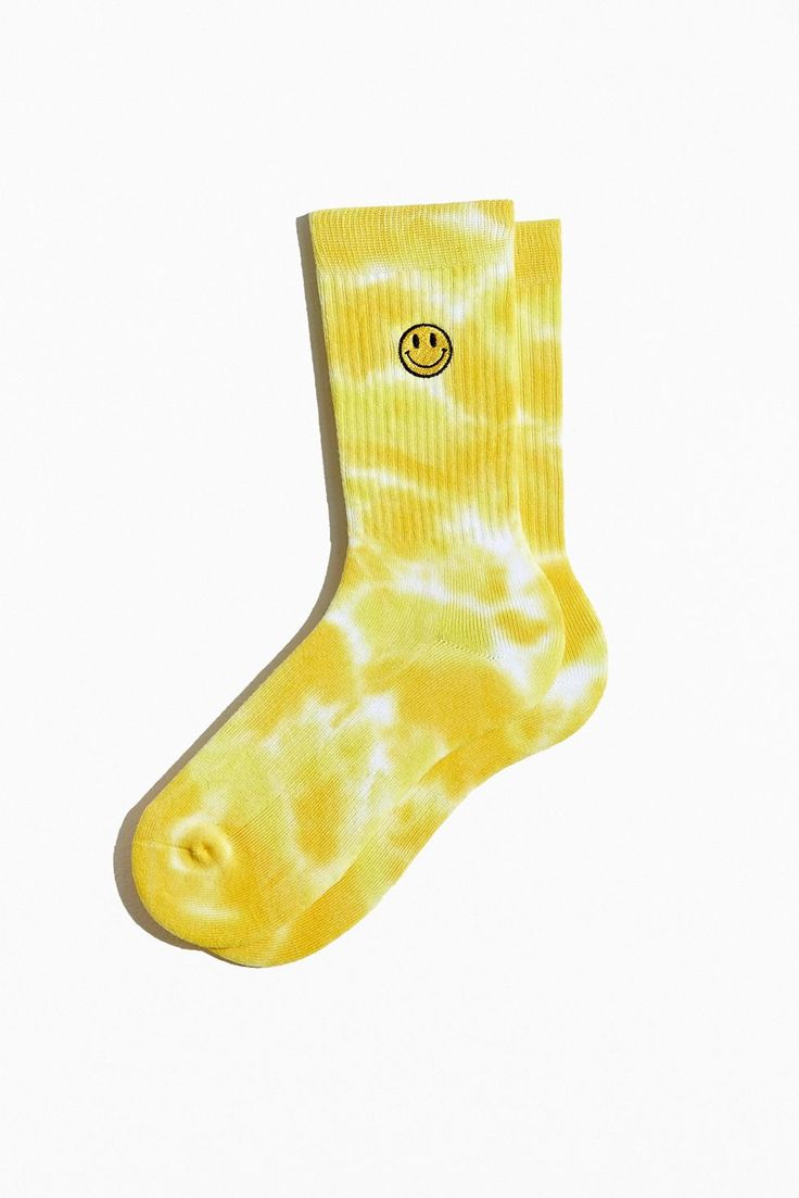 Retro Socks, Socks Aesthetic, Sock Outfits, Crew Sock, Cute Socks, Sport Socks, Cool Socks, Smile Face, Christmas Wishlist