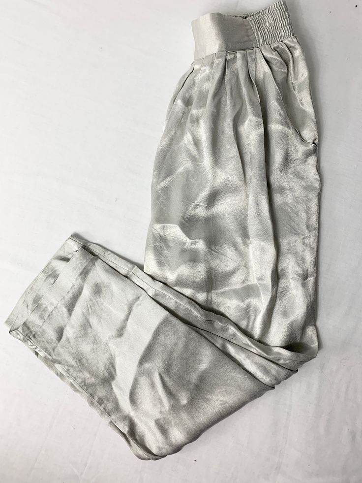 Jocelyn Smith Pants Size 10 Color: silver Light weight, elastic waistband, has pockets bag 2r3 JN Spring Outfits 2022, Silver Lights, Pocket Bag, Family Tree, Size 10, Elastic, 10 Things, Pants, Silver