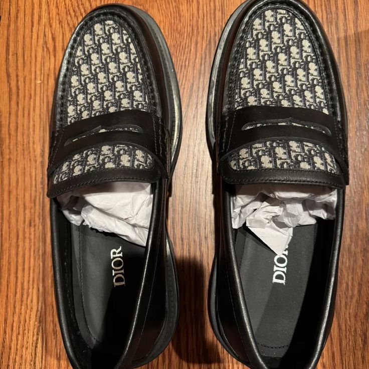 Tried It On Once Indoors, Brand New, Including The Original Box. Dior Loafers, Dior Loafers Men, Classic Black Crocodile Pattern Loafers, Christian Dior For Men, Luxury Crocodile Pattern Loafers, Luxury Low-top Men's Loafers, Men Dior, Knight Rider, Men's Shoe