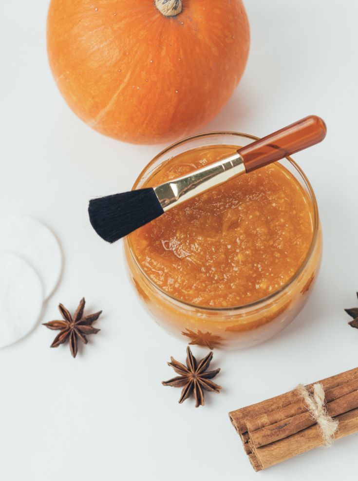 Pumpkin Facial, Vegan Face Mask, Pumpkin Face Mask, Pumpkin Wine, Autumn Skincare, Pumpkin Mask, Homemade Facials, Pumpkin Face, Glowing Skincare