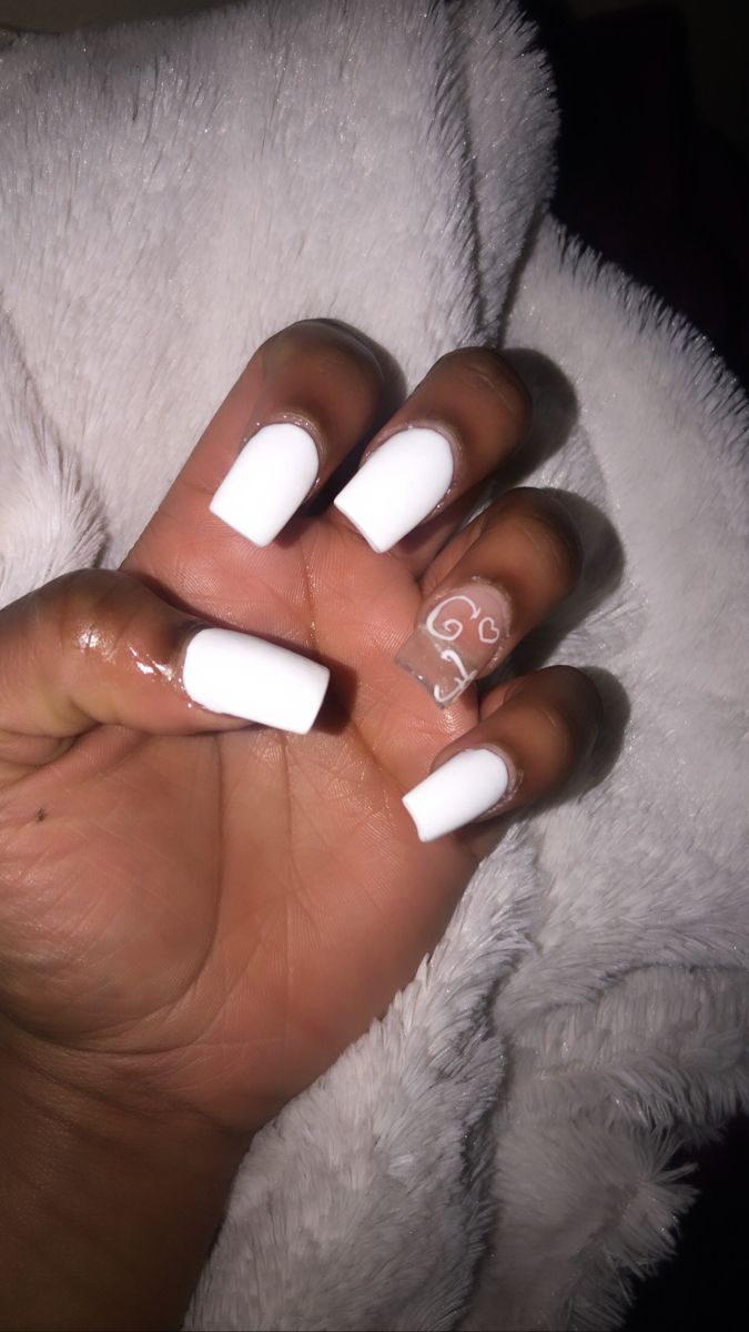 Nails W E Initial, Nail Designs With The Letter J, C Nail Initial, Nails With Z Initial, Nails With C Initial, G Initial Nails, M Initial Nails, Nails With D Initial, Initial On Nails Boyfriends