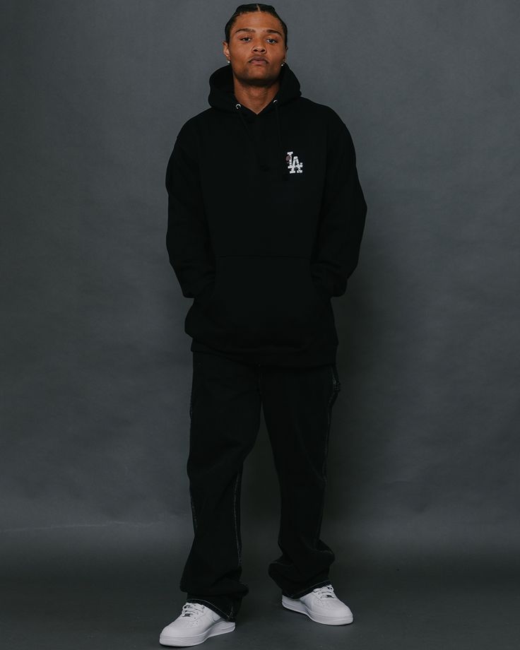 Our Heavyweight Pullover Hoodie is a 10oz relaxed yet sturdy fit. We recommend sizing up for an oversized look. TOTC Woven Label 340 GSM 70% Ringspun Combed Cotton/10% Polyester/20% Recycled Polyester Kangaroo pocket Ribbed cuffs and waistband Please give us 1-4 business days before your order is shipped out. Urban Sweats With Pockets For Streetwear, Sweats With Pockets For Streetwear In Fall, Fall Streetwear Sweats With Pockets, Sporty Hoodie With Pockets For Streetwear, Winter Streetwear Sweats With Pockets, Hooded Sweats With Pockets For Streetwear, Hip Hop Style Relaxed Fit Sweats For Streetwear, Relaxed Fit Sweats For Streetwear Hip Hop Style, Relaxed Fit Sweats With Pockets For Streetwear