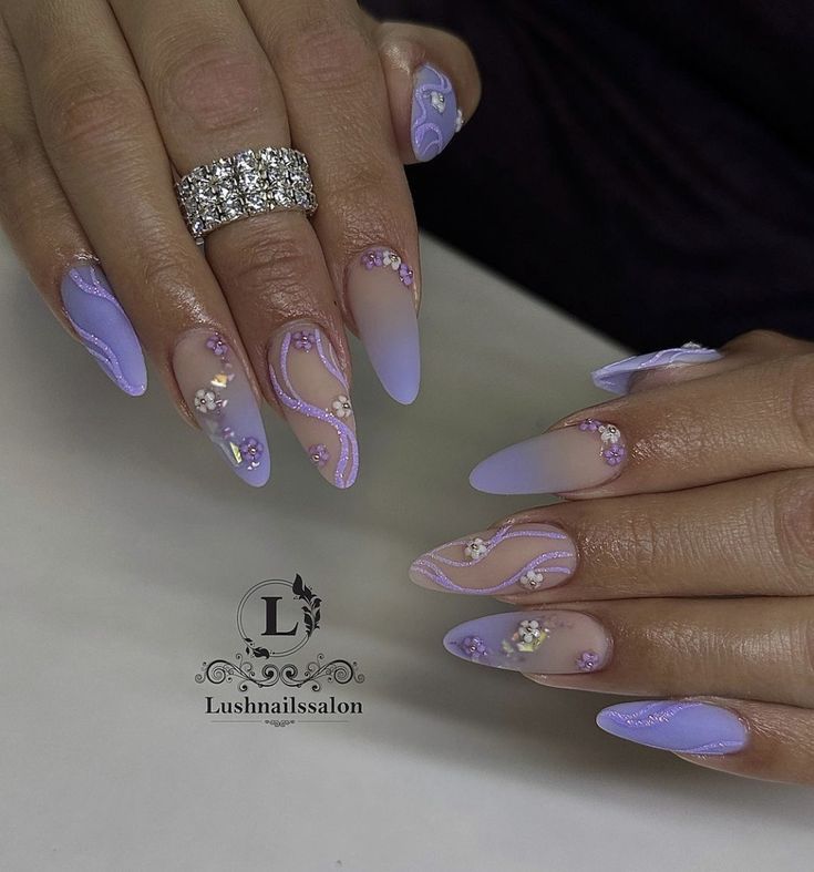 Flower Design Nails, Lilac Nails Design, Fake Nails Long, Lilac Nails, Flower Nail Designs, Nails Fake, Design Nails, Nails French, Flower Nail Art