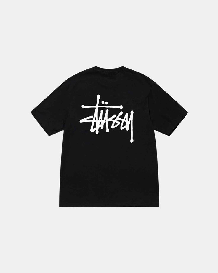 Oversized tee in midweight 6.5oz cotton jersey. Screenprinted with the Stüssy basic stock logo. - Shortsleeve - Ribbed collar - Runs large - Unisex - Material: 100% cotton - Imported Black And White Logos, Couple Tshirts, Basic Tee, Knit Shirt, Oversized Tee, Dye T Shirt, Dream Wardrobe, Mens Tees, Men Short Sleeve