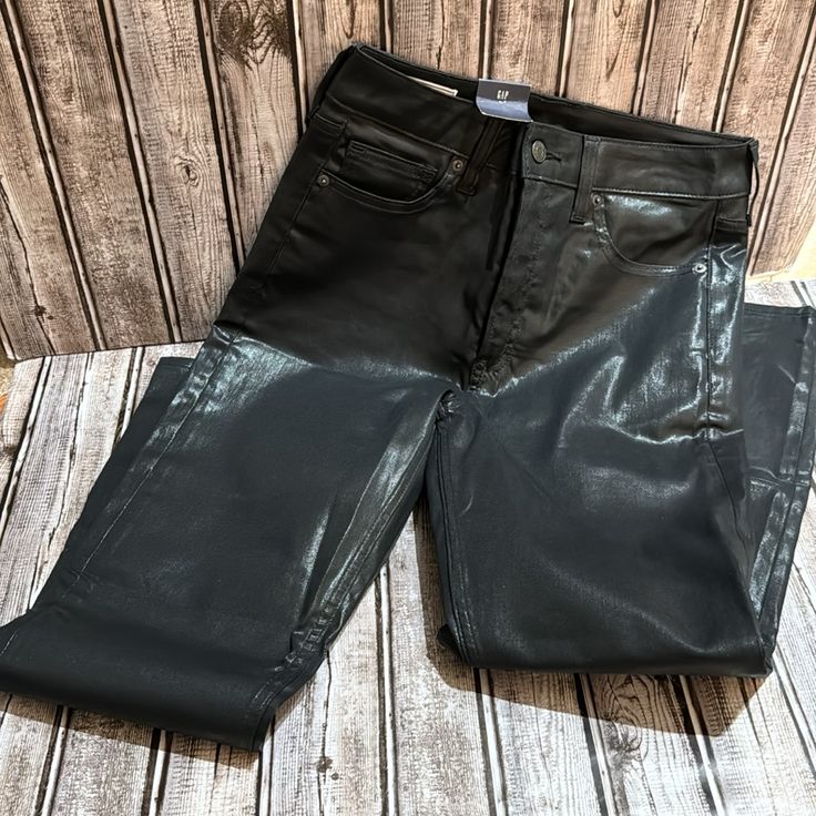 Rock & Roll Baby Perfect Pair For Upping Your Fashion Choices! Wear These With Your Favorite Tee But Style It With A Silk Blouse Or Dressy Top Too! Perhaps Chambray Is Quite Okay! These Jeans Have A Cool Sheen, They Have A Glimmer/Shimmer But Does Not Have Glitter. Mobwife Moto Grunge Indie Whimsygoth Bikercore Sold Out At Gap. Vintage Slim Style Not Vintage Inseam 27” Rise 10 1/2” Zipper 6” *Please See Ask Photos As Part Of Description.* Smoke Free Home. Gap Black Bottoms For Fall, Gap Black Jeans For Fall, Gap Black Straight Leg Bottoms, Trendy Black Gap Bottoms, Gap High Waist Black Bottoms, Slim Style, Gap Jeans, Dressy Tops, Sky High