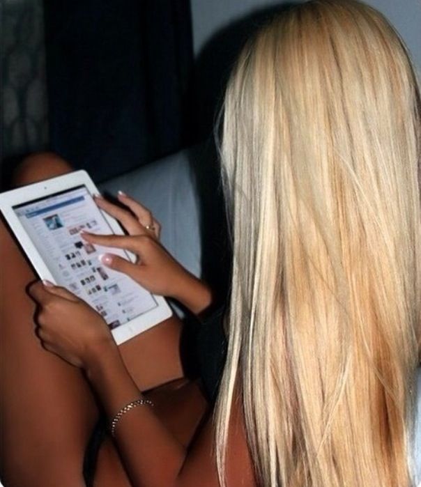 Love love love Tan Blonde, How To Grow Your Hair Faster, How To Curl Short Hair, Love Your Hair, Long Blonde, Long Blonde Hair, Tan Skin, Dream Hair, Blonde Beauty