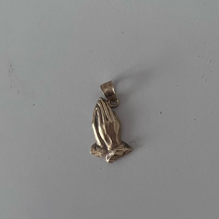 -14k Gold -No Flaws -See Picture 2 For Measurements ****Dont Send Lowball Offers***** Praying Hands, Gold Pendant, Women Jewelry, Pendant, Gold, Women Shopping, Color