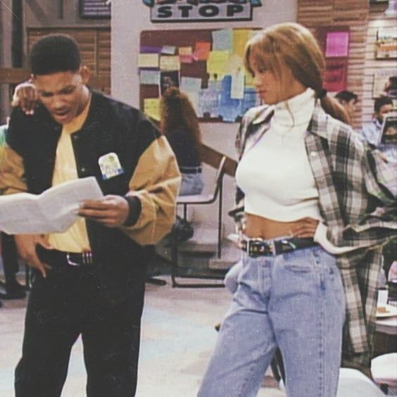 Late 90s Fashion, Looks Hip Hop, Highsnobiety Fashion, 90s Inspired Outfits, Fashion 90s, Look Retro, 90's Fashion, 1990s Fashion, 90s Fashion Outfits