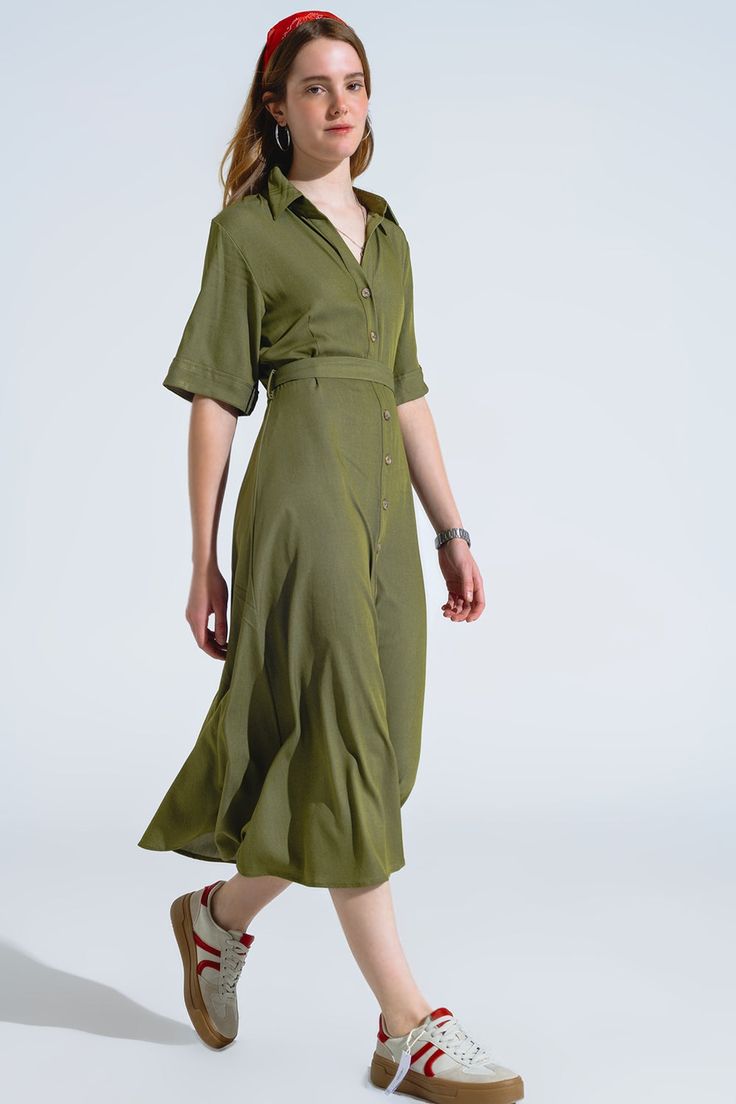 Length: Maxi length. Subcategory: Dress. Neck: Polo collar. Sleeves: Short Sleeves. Fit: Relaxed fit. Style: Boho. Detail: Belt of same fabric included. Fabric: Lightweight woven fabric . Zipper: Button placket. runs true to size. S. 70% Viscose 27% Polyester 3% Elastane