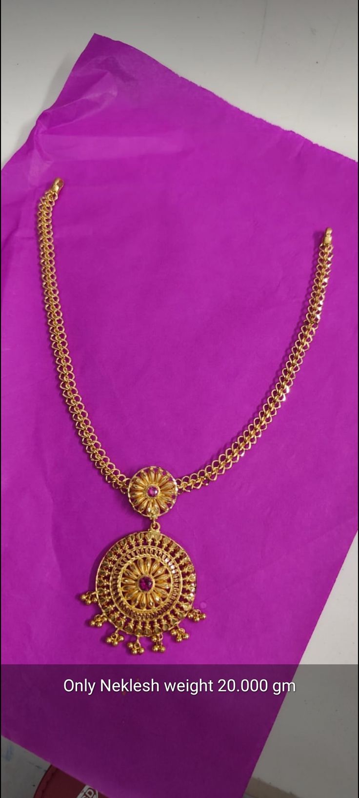 Jigini Necklace Gold, Addigai Necklace Gold, Nanu Designs Gold, Old Gold Jewelry Indian, Baby Jewelry Gold, Indian Gold Necklace Designs, Gold Earrings For Kids, Durga Picture, Ear Tops