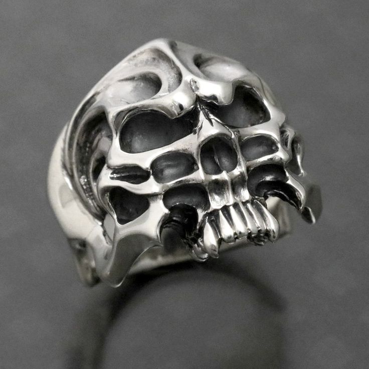 made by Strange Freak Designs SFD-R-014 creature skull ring. half skull made in JAPAN if you want other ring gauge please contact us. Unique Skull Ring Collectible, Gothic Skull Ring Collectible, Gothic Skull Collectible Rings, Gothic Skull Rings For Collectors, Gothic Silver Skull Ring, Black Hand Cast Skull Ring, Silver Punk Skull Ring, Silver Skull Ring Collectible, Punk Sterling Silver Skull Ring