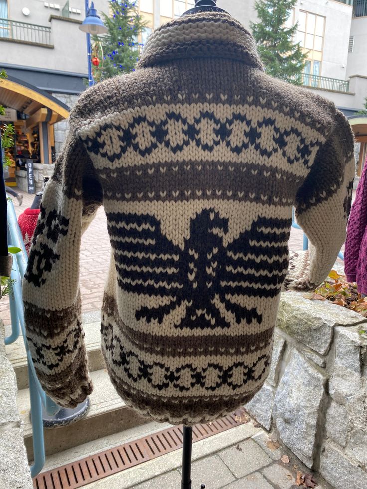 Cowichan Sweater Design - Eagle – Amos & Andes Canada Inc Cowichan Sweater, End Of November, Coast Salish, Wool Accessories, Style Sweaters, Totem Pole, Indigenous People, Hand Knitted Sweaters, Brown Tones