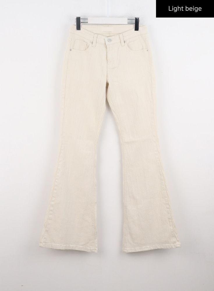 low-rise-bootcut-jeans-co313 / Light beige Fitted Mid-rise Cream Jeans, Trendy Fitted Cream Jeans, Chic Fitted Cream Jeans, Chic Cream Fitted Jeans, Fitted Cream Cotton Jeans, Fitted Cream Jeans For Fall, Fitted Cream Jeans For Spring, Beige Stretch Casual Jeans, Chic Stretch Beige Jeans