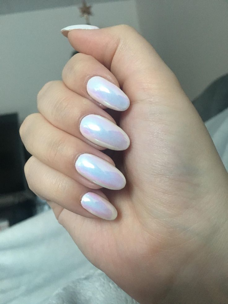 White Opal Nails Acrylic, Opal Colored Nails, White Irredescent Nails, Iridescent White Nails, Blue Opal Nails, White Opal Nails, White Holographic Nails, White Iridescent Nails, Opal Nail Designs