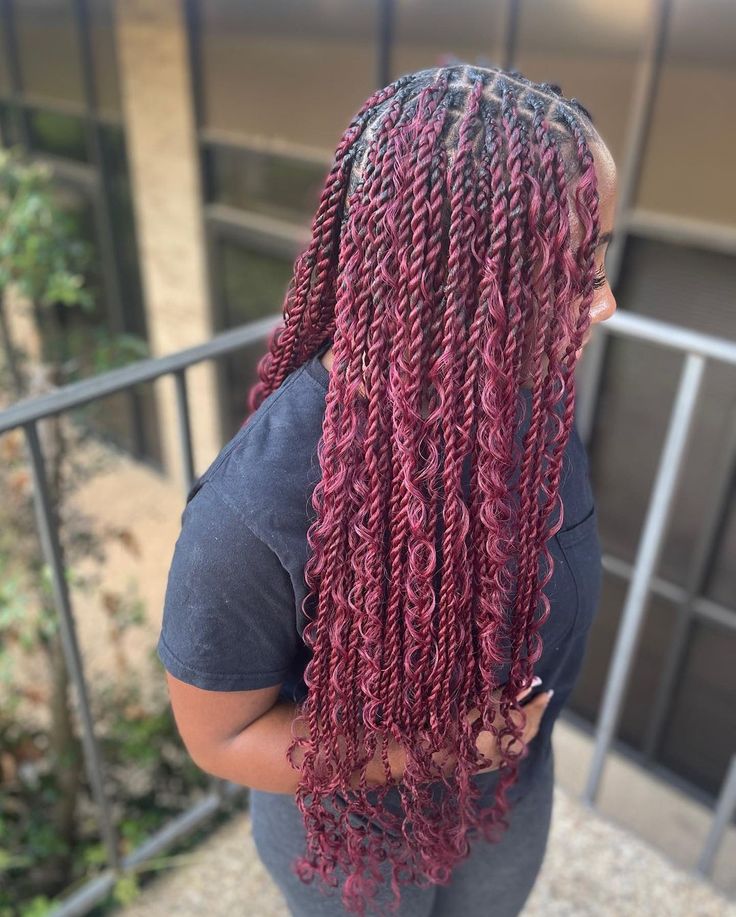 24. Burgundy Knotless Twist With Boho Curls: Get a romantic and bohemian vibe with burgundy knotless twists and boho curls for date nights and weddings. Passion Twist With Curls, Burgundy Knotless, Knotless Twists, Twist With Curls, Knotless Twist, Boho Curls, Burgundy Box Braids, Curly Braided Hairstyles, Box Braid Hair