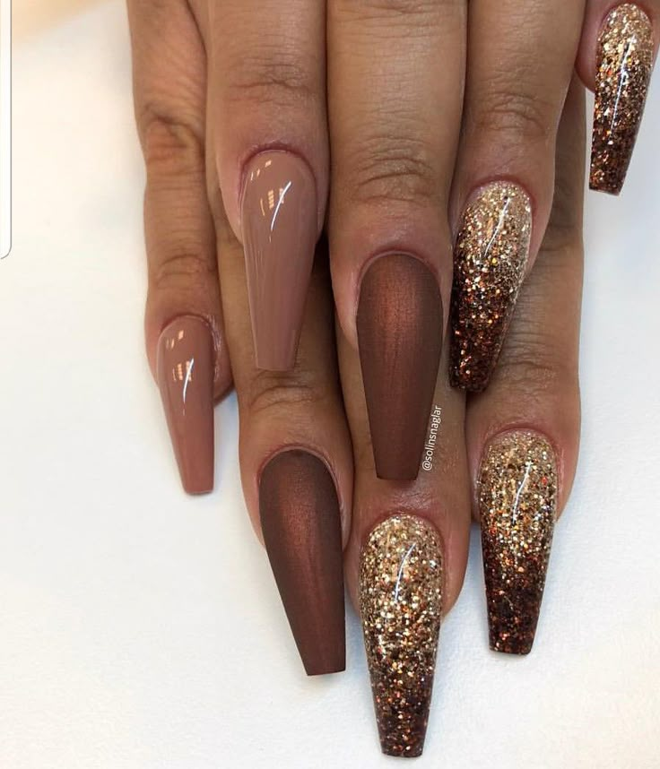 Design Chocolate, Bronze Nails, Unghie Sfumate, Brown Nail, Gold Ombre, Ombre Nail, Ombre Nail Designs, Amazing Hair, Brown Nails