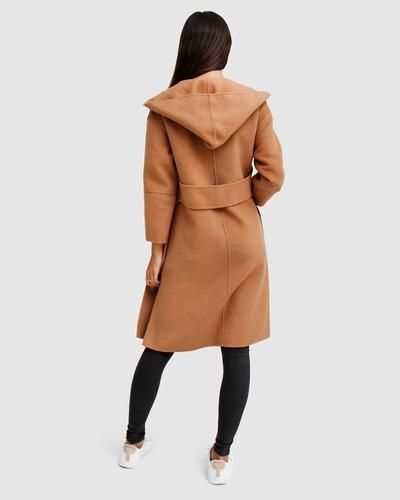 Camel Wool Coat, Smart Casual Style, Cropped Sleeves, Coat Outfit, Walk This Way, Style Boots, Camel Coat, Oversized Coat, Hooded Coat