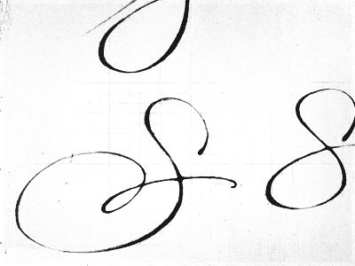 some type of calligraphy that has been drawn