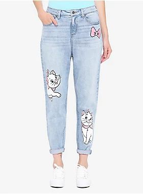 Disney Bound Outfits Casual, Customised Denim Jacket, Mom Jean Fits, Aristocats Marie, Disney Themed Outfits, The Aristocats, Marie Aristocats, Disney Bound Outfits, Her Universe