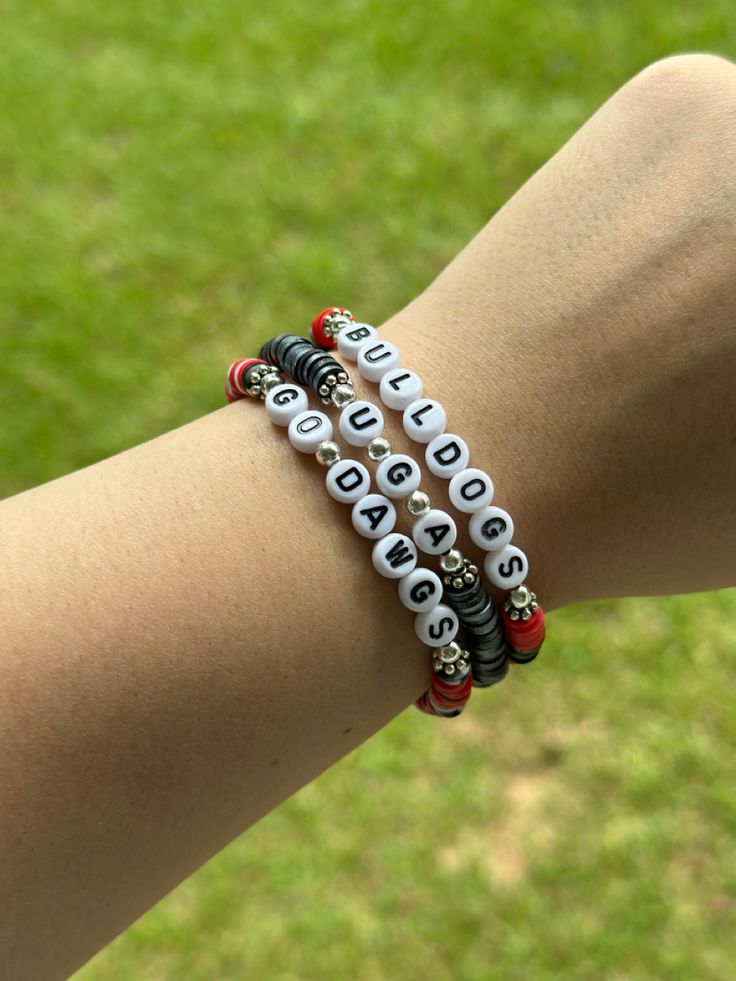 Georgia Bulldogs Clay Bead Bracelet, Bead Brackets, Ga Bulldogs, Go Dawgs, Clay Bead Bracelet, Christian Bracelets, Clay Bead, Bracelet Ideas, Name Bracelet