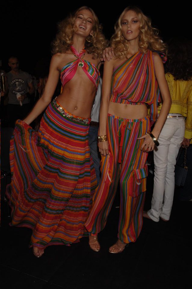 Michelle Buswell, Roberto Cavalli Outfits, Roberto Cavalli 2000s, Roberto Cavalli Aesthetic, Roberto Cavalli 2023, Vintage Cavalli, 2006 Style, Roberto Cavalli Vintage, Vibrant Fashion