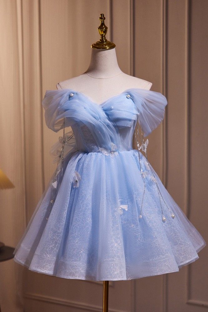 Dama Blue Dresses, Light Blue Dress Quinceanera Damas, Short Quince Dresses Blue, Blue Dama Dresses, Sweet 16 Dresses Short, Prom Dresses Short Blue, Prom Dress Cute, Off Shoulder Tulle, Blue Homecoming Dress