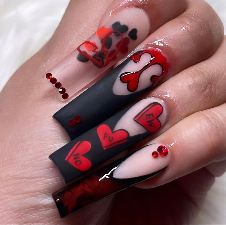 Valentines Day Xl Nails, Red And Black Acrylic Nails Designs Ideas, Black Vday Nails Acrylic, Black V Day Nails, Black Valentine Nails Design, Anti Valentines Day Nails Nailart, Purple And Black Valentine Nails, Valentine Black Nails, Red Nails With Black Underneath