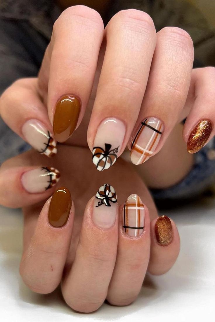 Autumn-inspired Nail Art: A Thanksgiving Feast for the Eyes! // Photo Credit: Instagram @nailditapp Halloween Almond Shape Nails, Thanksgiving Nails Short Square, Fall Luminary Nails, Fall Nails With Pumpkins, Square Fall Nail Designs, Fall Themed Nails Autumn, Halloween Nail Designs Acrylic, Fun Fall Nail Designs, Harvest Nails