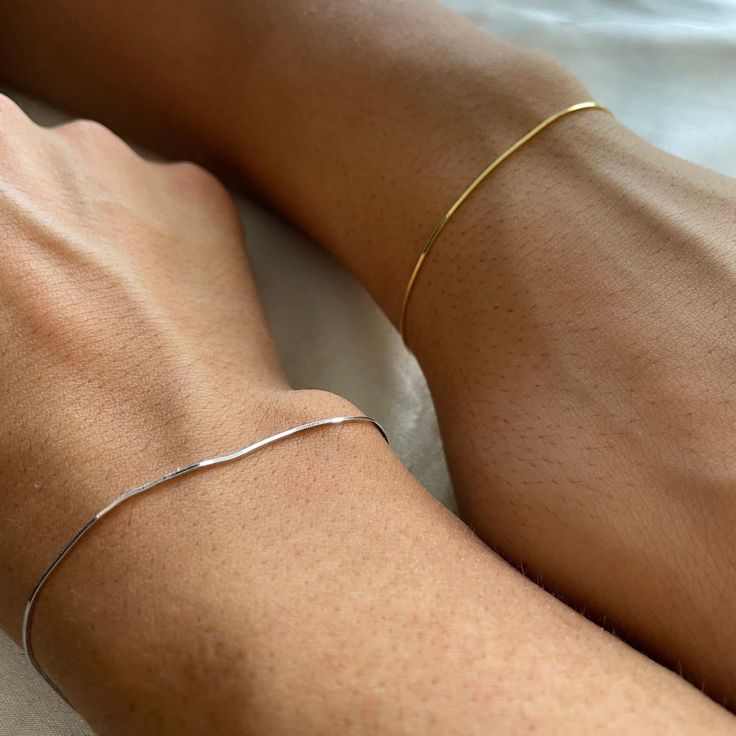 Gold Bracelets For Couples, Minimalist Couple Bracelet, A Bracelet Gold, Matching Gold Bracelets For Couples, Silver And Gold Bracelets, Couple Silver Bracelets, Silver Couple Bracelets, Matching Chains For Couples, Dainty Silver Chain Bracelet