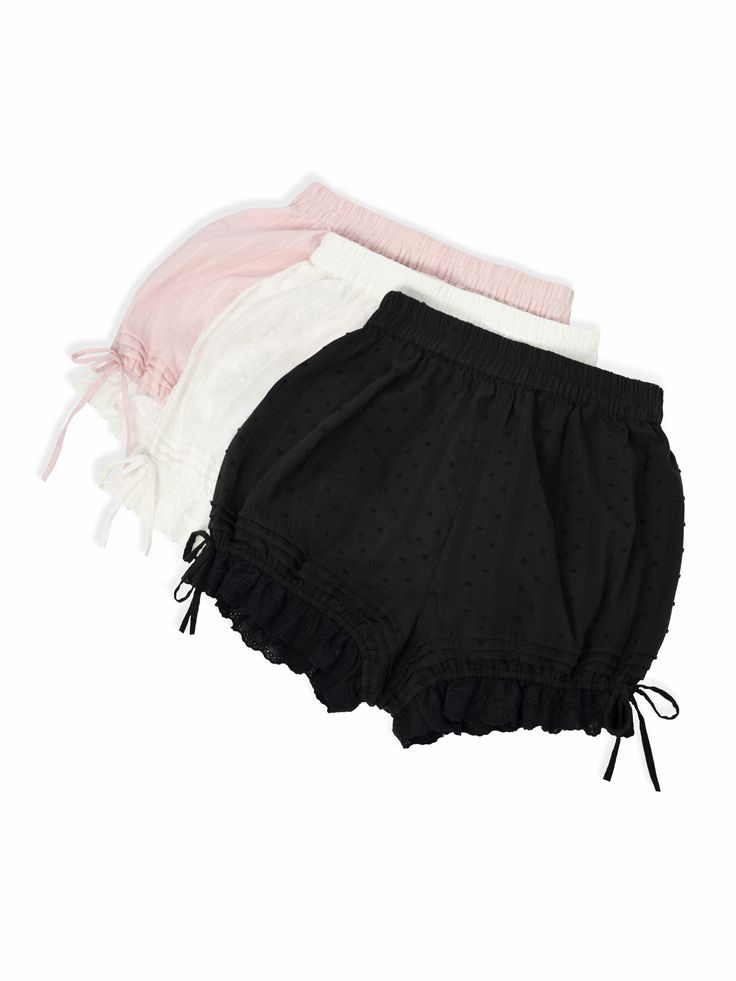 Comfortable and versatile, these elastic waist Lolita fashion cotton bloomer shorts are perfect for wearing under dresses or as lounge wear. Featuring pleated details and delicate lace-trimmed elastic cuffs, these bloomers combine style and comfort effortlessly.   	 		 			Size 			S 			L 			2XL 			4XL 		 		 			Full Length 			35 			37 			39 			41 		 		 			Waist 			66-90 			74-98 			82-106 			90-114 		 		 			Hips 			105 			115 			125 			135 Bloomer Shorts, Steampunk Fashion Male, Gothic Skirts, Bloomers Shorts, Leg Sleeves, Under Dress, Steampunk Fashion, Lolita Fashion, Punk Fashion