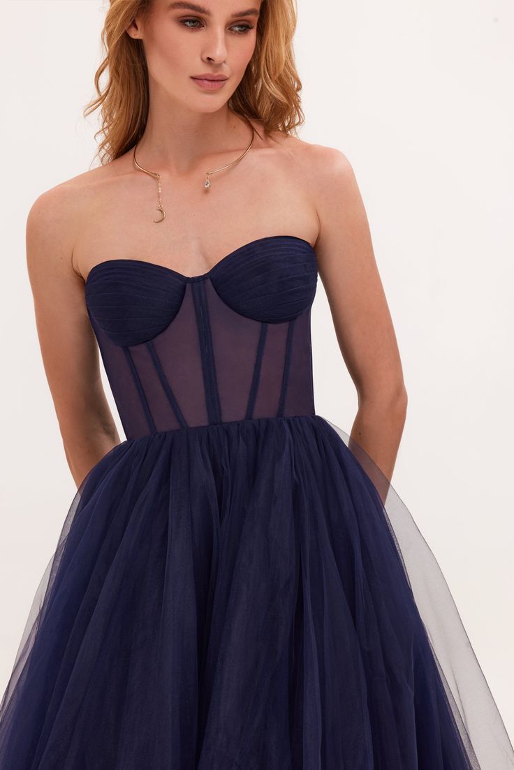 Navy Strapless Puffy Midi Tulle Dress ➤��➤ Milla Dresses - USA, Worldwide delivery Midi Tulle Dress, Dress Date Night Outfit, Evening Gown, Wedding Guest Outfit Fall, Winter Wedding Guest Dress, Corset Midi Dress, Dress Weights, Tulle Midi Skirt, Winter Dress Outfits