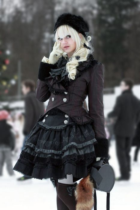 ✿Romantic Dark Style✿ Lolita Outfit, Mode Steampunk, Lady Like, Lolita Outfits, Gothic Steampunk, Estilo Punk, Japanese Street Fashion, Mori Girl, Outfits Winter