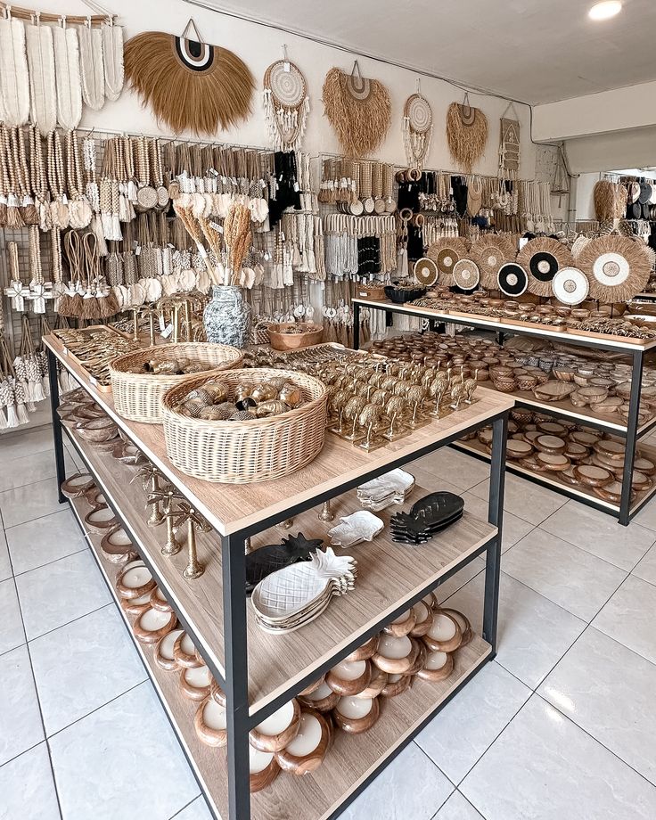 a store filled with lots of different types of baskets and other items on shelves next to each other