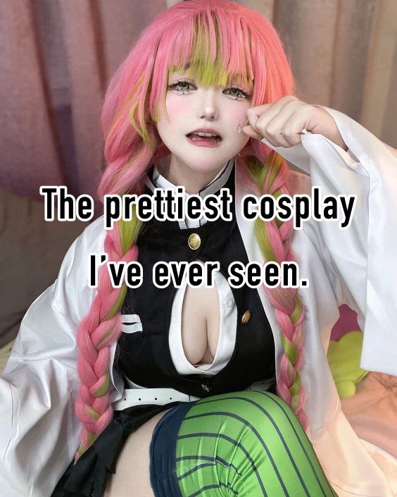 #mitsuri #mitsurikanroji #cosplay #kimetsu #kny #demonslayer #whisper #anime #cute #hashira #lovepillar #lovehashira Mitsuri Workout, Cute Hashira, Hashira Cosplay, Mitsuri Cute, Mitsuri Kanroji Cosplay, Mitsuri Cosplay, Kny Cosplay, Whisper Anime, Kermit Funny