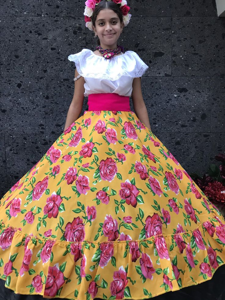 Mexican Flowered SKIRT Yellow Handmade- Beautiful- Frida Kahlo style-womans mexican boho coco theme party day of the dead SKIRT ONLY 90CM by mexicotodocorazon on Etsy Mexican Fits, Coco Theme Party, Jalisco Dress, Folklorico Dresses, Mexico Dress, Mexican Skirts, Womans Dress, Hispanic Aesthetic, Mexican Boho