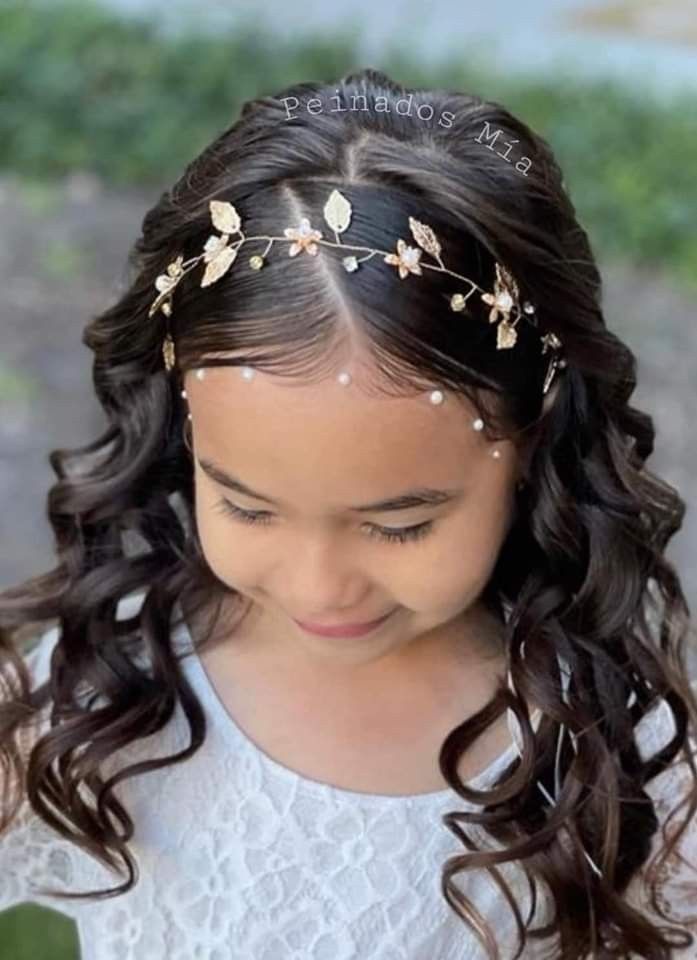 Girls Hairdos, Girly Hairstyles, Girl Hair Dos, Lil Girl Hairstyles, Kids Curly Hairstyles, Hair And Makeup Tips, Toddler Hairstyles Girl, Quince Hairstyles