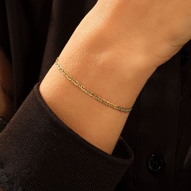 Create the most stylish look with our Mariner Chain Bracelet. You can wear this luxurious bracelet, knowing it has been crafted by masters. It comes with a perfect package. - Made in 14k Solid Gold- Chain Width, 2.55 mm / 0.10 inches - Chain Thickness, 0.75 mm / 0.02 inches - This product comes with iconic Norm Jewels gift box Elegant Everyday Cuban Link Bracelet, Elegant 14k Gold Cuban Link Bracelet For Everyday Wear, Elegant Everyday Cuban Link Bracelet With Adjustable Chain, Elegant Round Cuban Link Bracelet, Tarnish Resistant, Oval Link Figaro Chain Gold Bracelet, Elegant Round Cuban Link Bracelet Tarnish Resistant, Elegant Cuban Link Bracelet Tarnish Resistant, Elegant Adjustable Cuban Link Bracelet With Box Chain, Elegant 14k Gold Tarnish Resistant Cuban Link Bracelet