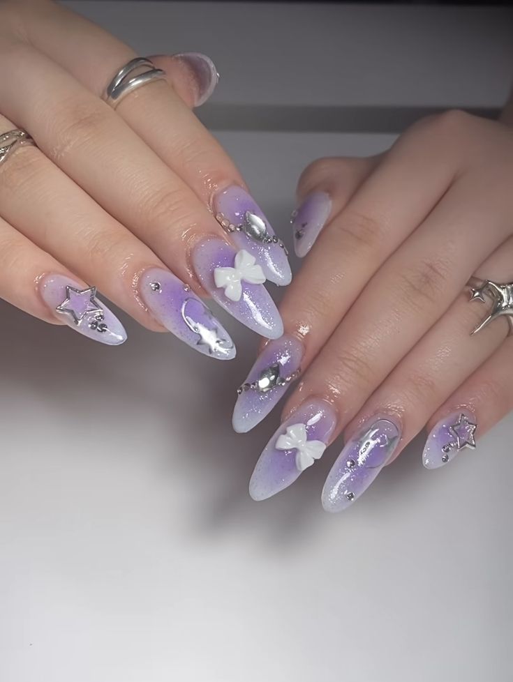 Purple Japanese Nails, Wedding Nails Purple And Silver, Purple Nails Asthetics, 3d Purple Nails, Purple Nails Acrylic Simple, Purple Charm Nails, Douyin Nails Purple, Nails For Prom Purple, Gel Nails Ideas Purple