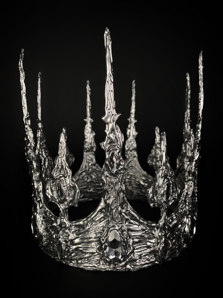 Persephone Iron Crown, Crowning Aesthetic, Crowns For Queens, White Crown Aesthetic, Silver Crown Aesthetic, Gothic Crown Diy, Lightning Crown, Crown Concept Art, Hades Crown